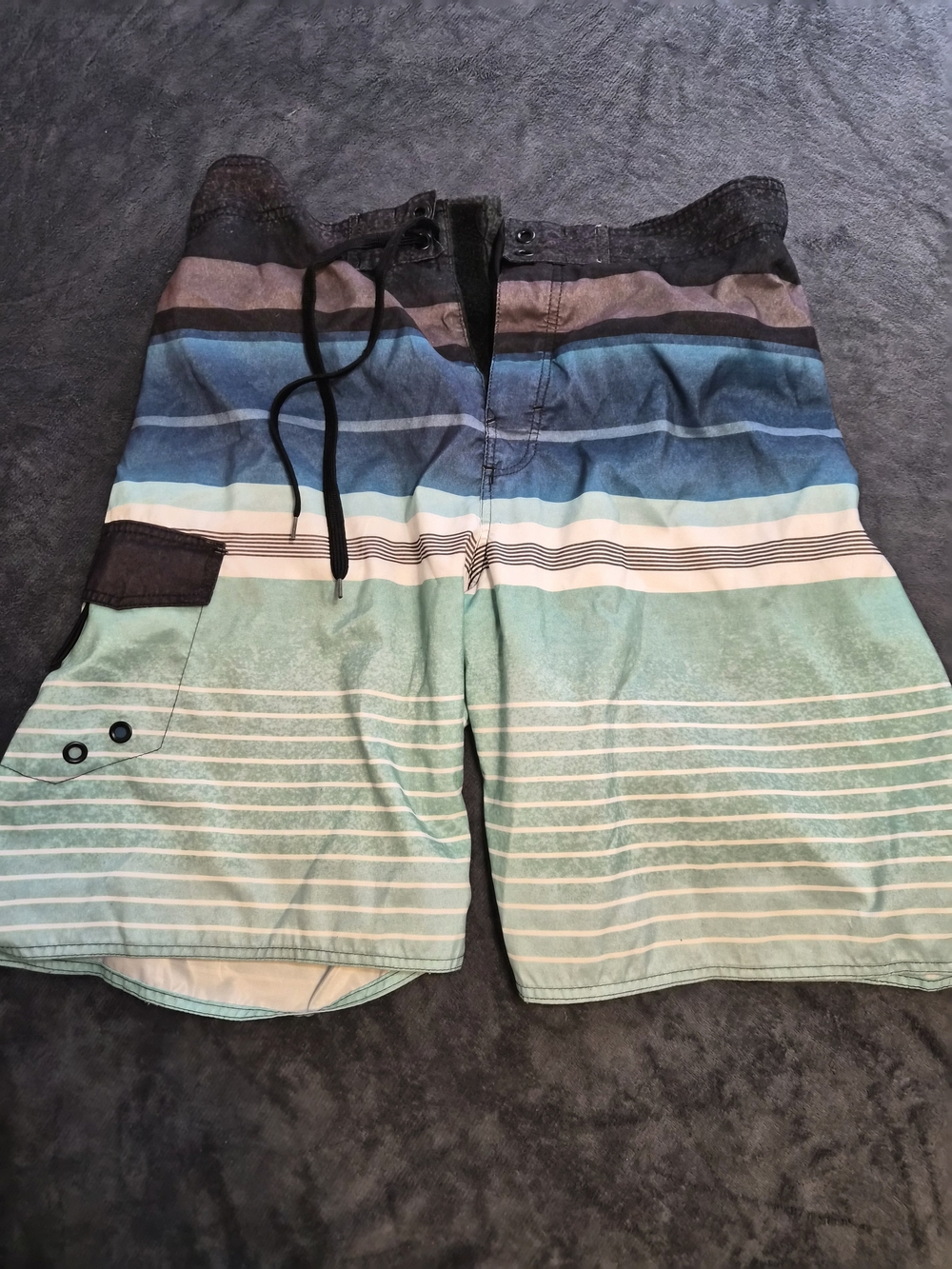 Thread Collective Boys Board Shorts Striped Blue Green Elastic Waist L (33)